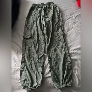 Green cargo pants